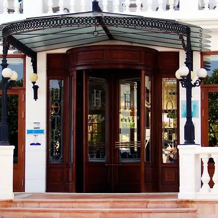 Seth Agamenon Отель 4*