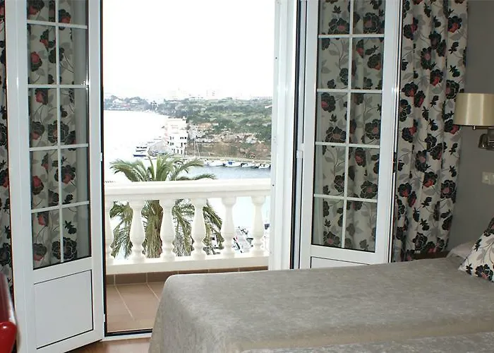 Agamenon Hotel Es Castell (Menorca)